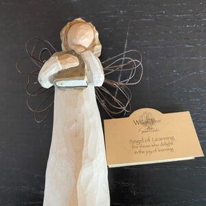 Willow Tree Angel Figurine with Book - Cream and Tan